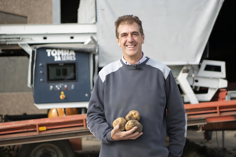 比利時霍夫泰爾希勒（Hove Ter Hille）農場主兼經理，Erik Simoens